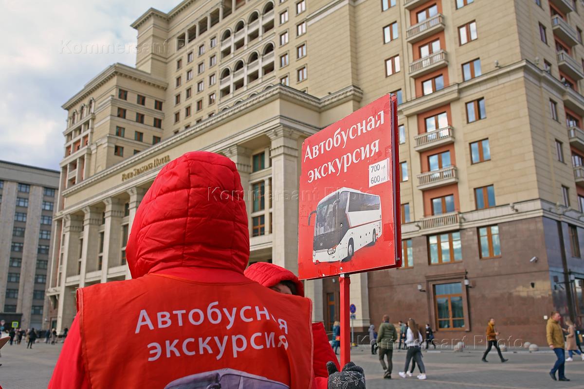 Кпрф агитация. Ленин и Навальный. Лозунги в поддержку Навального. Митинг за Навального в Берлине. Навальный Сталин.