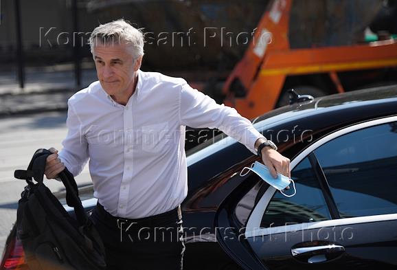 Рассмотрение уголовного дела в отношении основателя Baring Vostok Майкла Калви и его коллег, обвиняемых в растрате средств банка 'Восточный', в Мещанском районном суде.