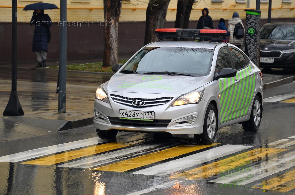 Цодд телефон. Hyundai Solaris ЦОДД С камерами. ЦОДД авто с камерами 360 Geely. ЦОДД новые машины с камерами. ЦОДД зеленый микроавтобус.