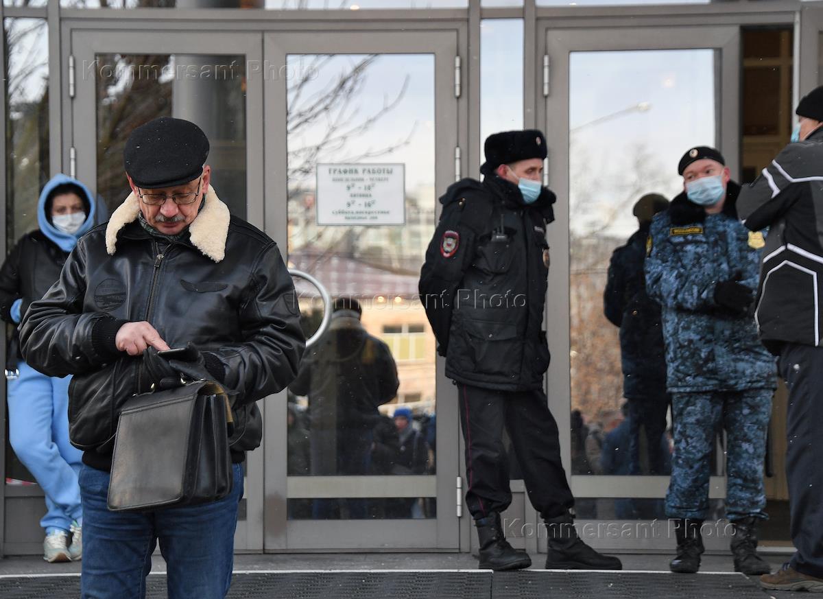 Судебные ситуации. Правозащитный центр мемориал РФ. Генпрокуратура ликвидирует мемориал. Мосгорсуд ликвидировал мемориал. Правозащитный мемориал фото.