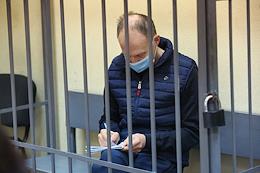Consideration of a criminal case against the former head of the city administration of the Ministry of Internal Affairs Igor Trifonov in the Leninsky district court.