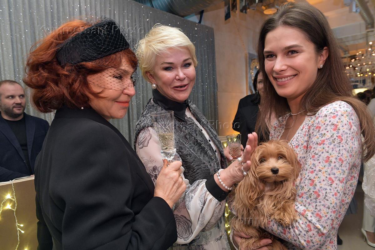 Гном-гномыч сын рудковской. Бывшие дом яны. Бывшие дом яны. Сын яны рудковской гном гномыч. Бывшие дом яны.