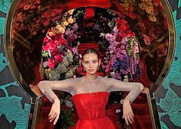 Vogue Russia magazine presented its new flagship project - an annual gala dinner in support of Russian fashion.