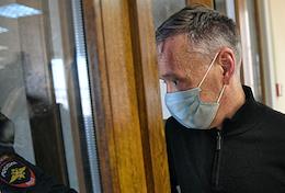Determination of a measure of restraint for businessman August Meyer in the Moskovsky District Court of St. Petersburg.