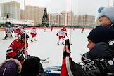 A match between the Hockey Legends team of Soviet and Russian hockey stars and the Yard Team residents of the Putilkovo microdistrict at the Vershina Krasnogorsk Educational Center stadium.