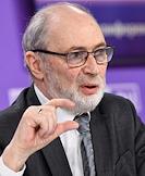 Пресс-конференция научного руководителя Гидрометцентра России Романа Вильфанда в пресс-центре МИЦ 'Известия'.