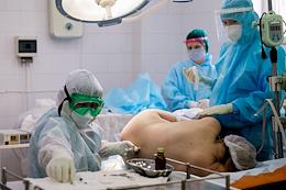 Maternity hospital of the State Health Institution 'Clinical Hospital No. 5'. Operation caesarean section. Red Zone COVID-19.