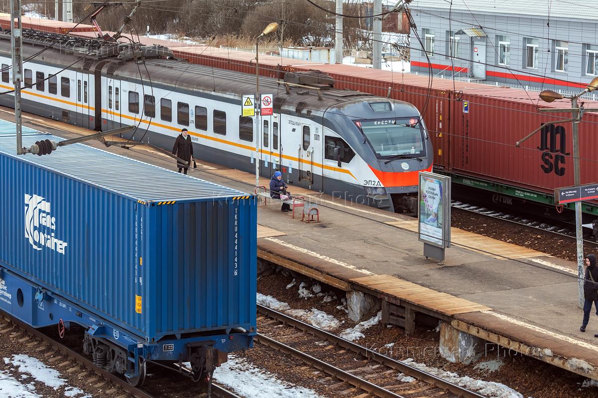 железнодорожный контейнерный терминал селятино. станция селятино контейнерный терминал. Moscow maersk контейнеровоз. контейнерный терминал владивосток. контейнерный терминал селятино.