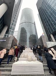 Evacuation of employees from the Tower on the embankment in Moscow City.