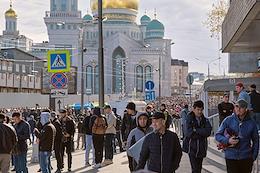 Festive events on the day of Uraza Bayram in the Moscow Cathedral Mosque.