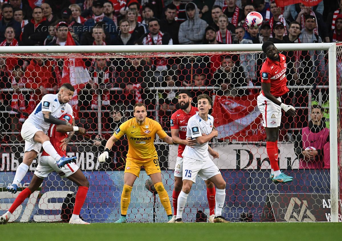 Что будет идти на матч. Манчестер юнайтед омония трансляция. Что будет идти на матч. Кричалки ахмата. Шоу футбол.