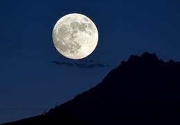 Full moon in Crimea. Genre photos.
