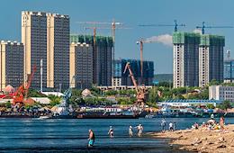 Genre photography. Views of Blagoveshchensk and Heihe.