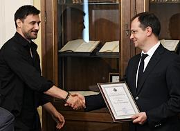 Solemn ceremony of awarding the Prize 'For loyalty to historical truth' to the authors of the feature film 'Head of Intelligence' at the Headquarters of the Russian Military Historical Society.