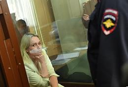 Election of a measure of restraint for the former editor of Channel One, Marina Ovsyannikova, in the Basmanny Court.