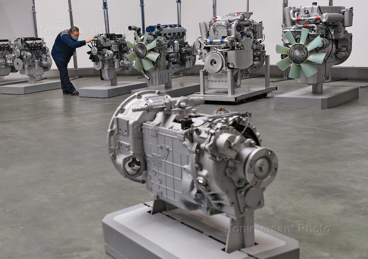 вакансия моторный ярославль. ярославский моторный завод автодизель. вакансия моторный ярославль. ярославский завод дизельной аппаратуры. ямз 530 двигатель.