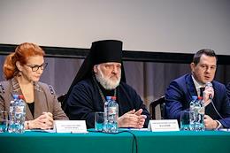 Press conference on the eve of the procession on the Day of Remembrance of the Holy Prince Alexander Nevsky in the Holy Trinity Alexander Nevsky Lavra. Bishop of Kronstadt Nazariy during a meeting with media representatives.