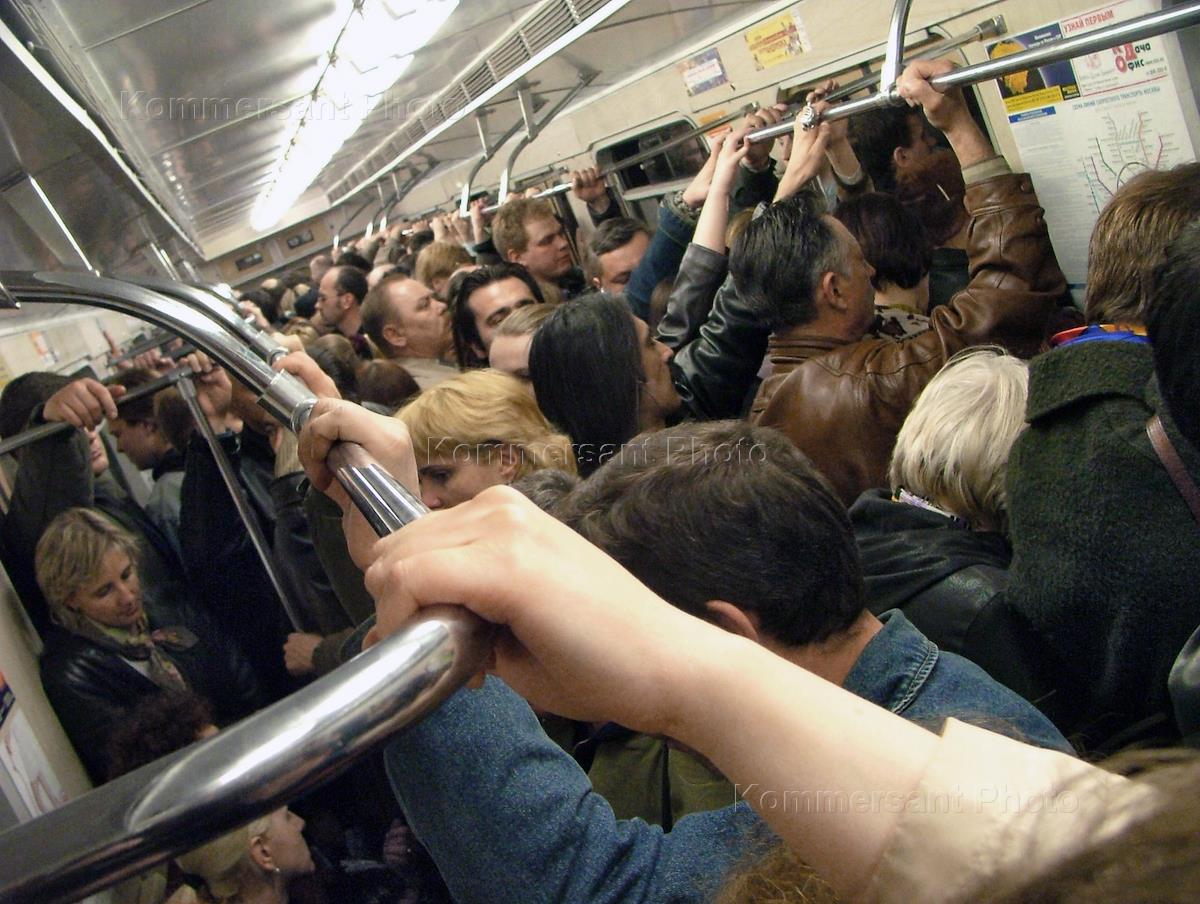 метро выхино в час пик