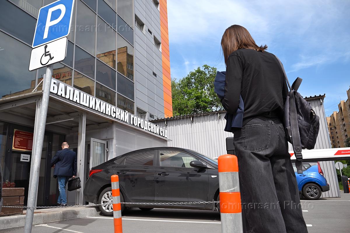 Судебное заседание по делу о взятке начальника следственного отдела  комитета по Тверскому району Москвы Марата Тамбиева в Балашихинском городском  суде Московской области – Коммерсантъ Фото