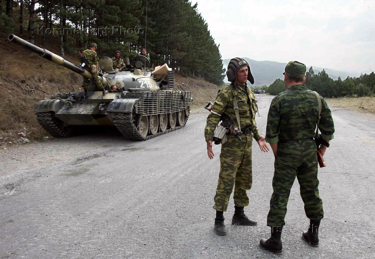 Нападение на грузию. Цхинвал 2008 Грузинская армия. 2008 Цхинвал Цхинвал.