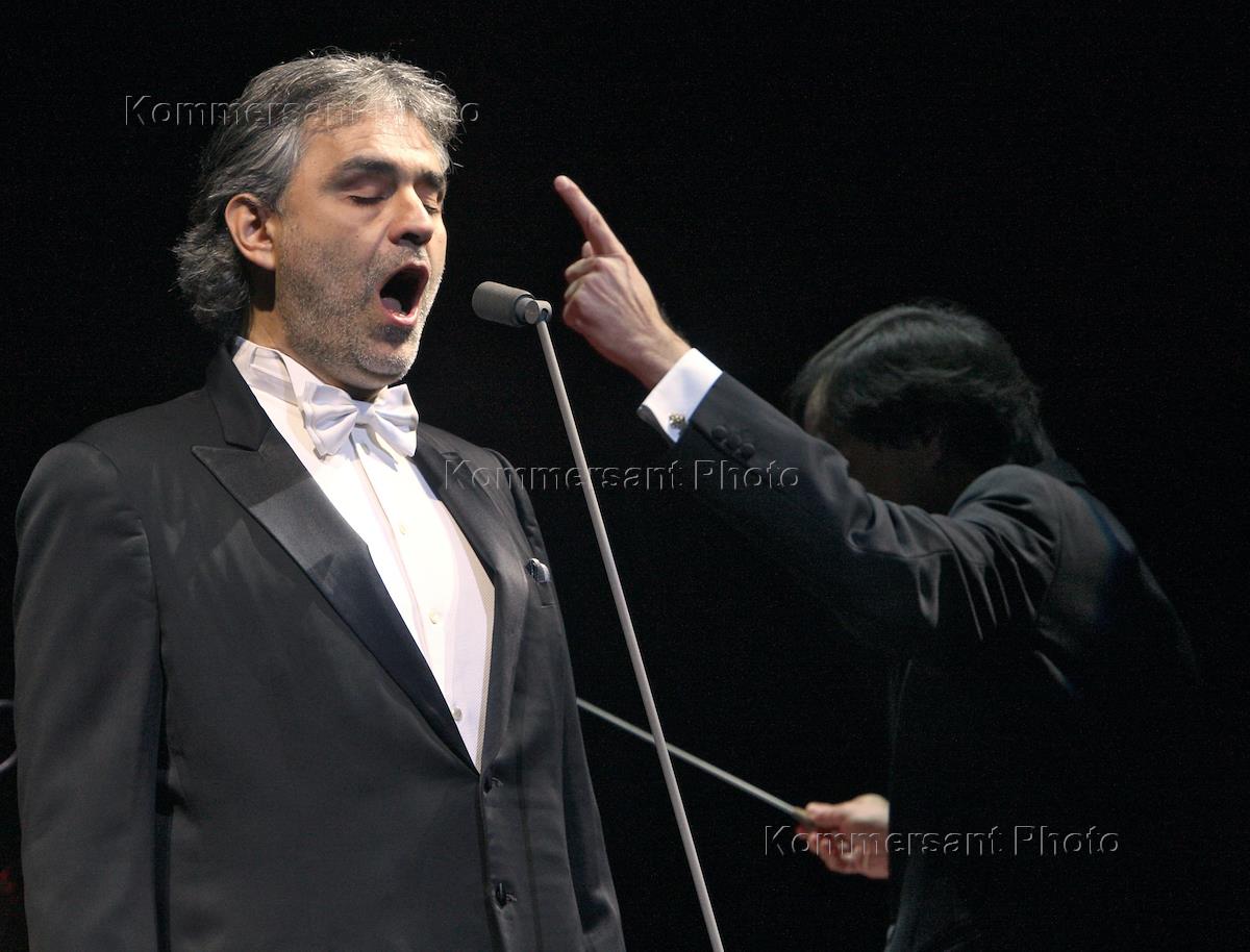 лучано паваротти фото. андреа бочелли. слепой тенор андреа бочелли. теноры италии. Bocelli андреа бочелли.