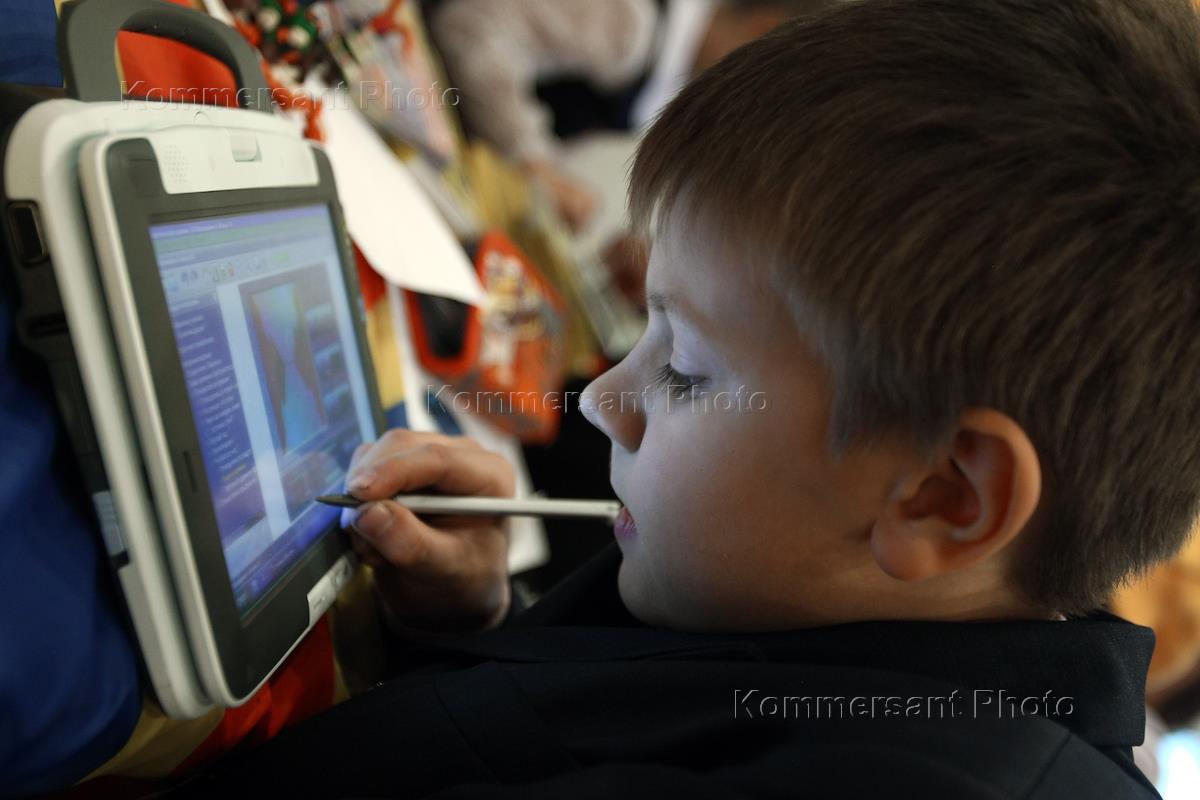 5. Графический жк планшет lcd 8. Планшет для школы вместо учебника. Айпадкидс дети. Baby tablet.