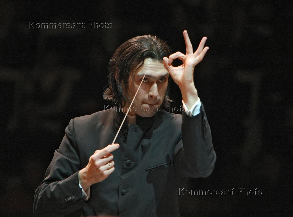 михаил юровский дирижер. владимир михайлович юровский. юровский дирижер. владимир юровский. дмитрий михайлович юровский.