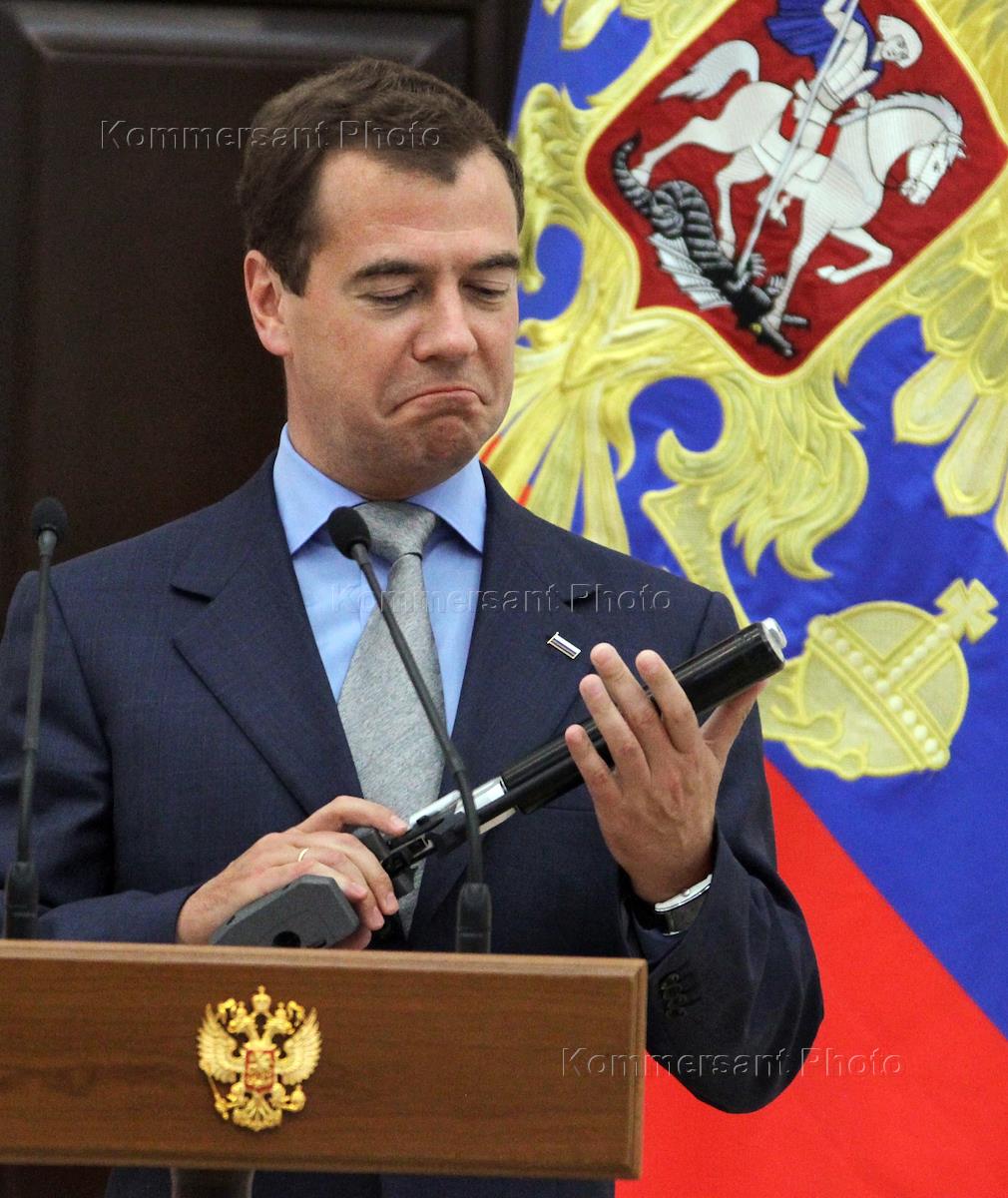 Дмитрий Медведев Железный