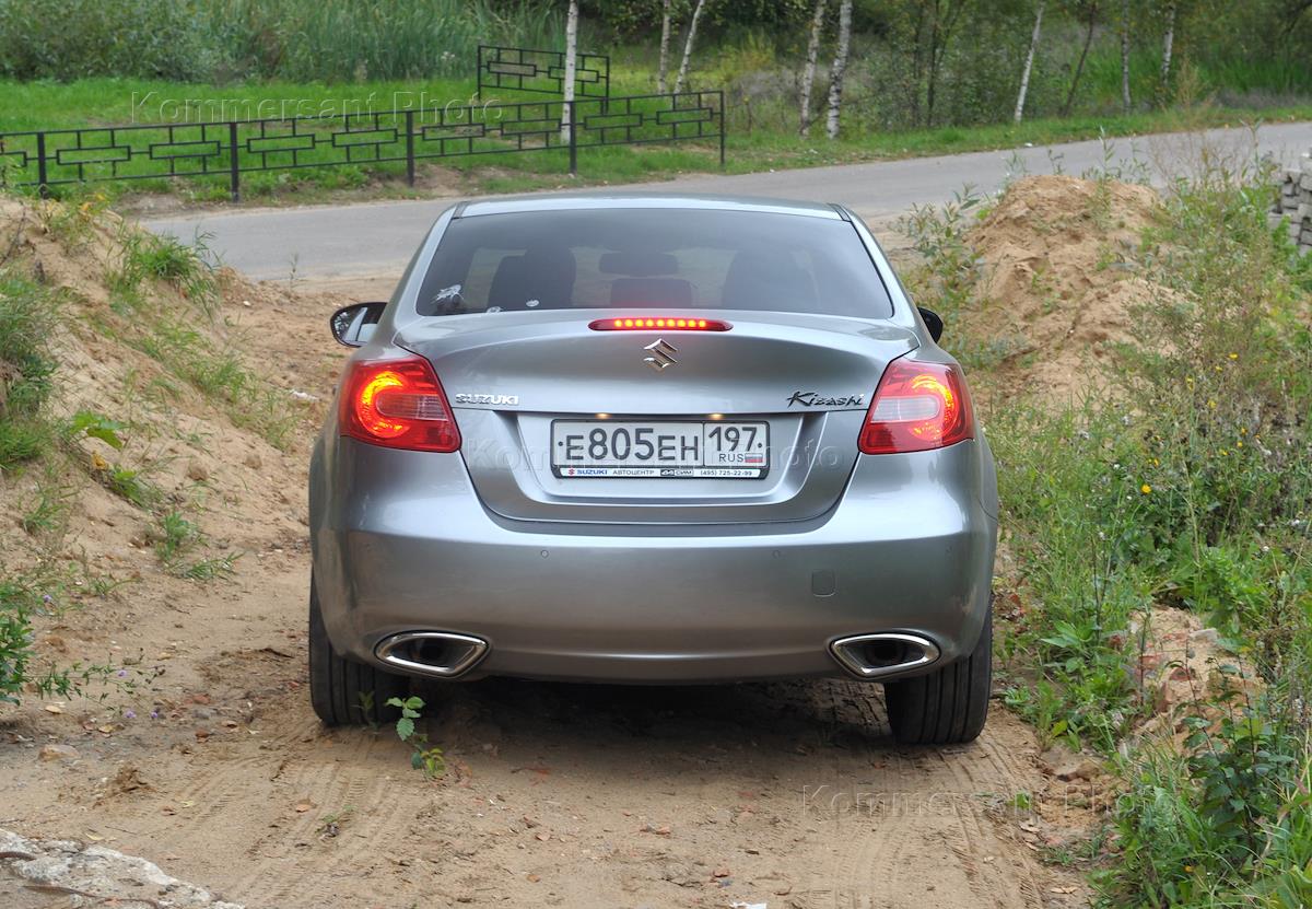 Suzuki Kizashi Sport 2011