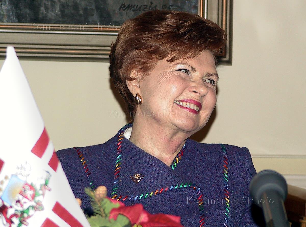 жена президента латвии