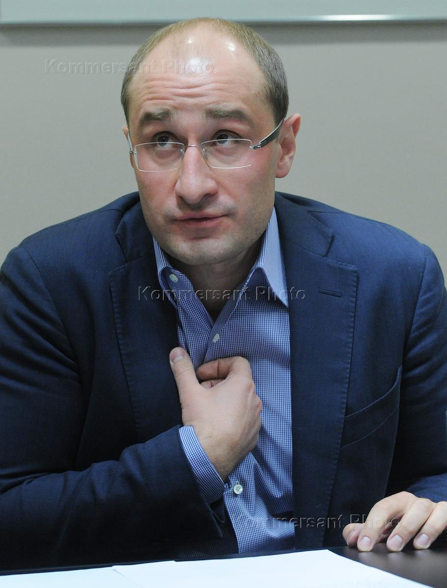 Глава дата. Ткаченко Роман Владимирович. Роман Викторович Ткаченко. Ткаченко Роман Юрьевич. Ткаченко Роман Владимирович УРАЛСИБ