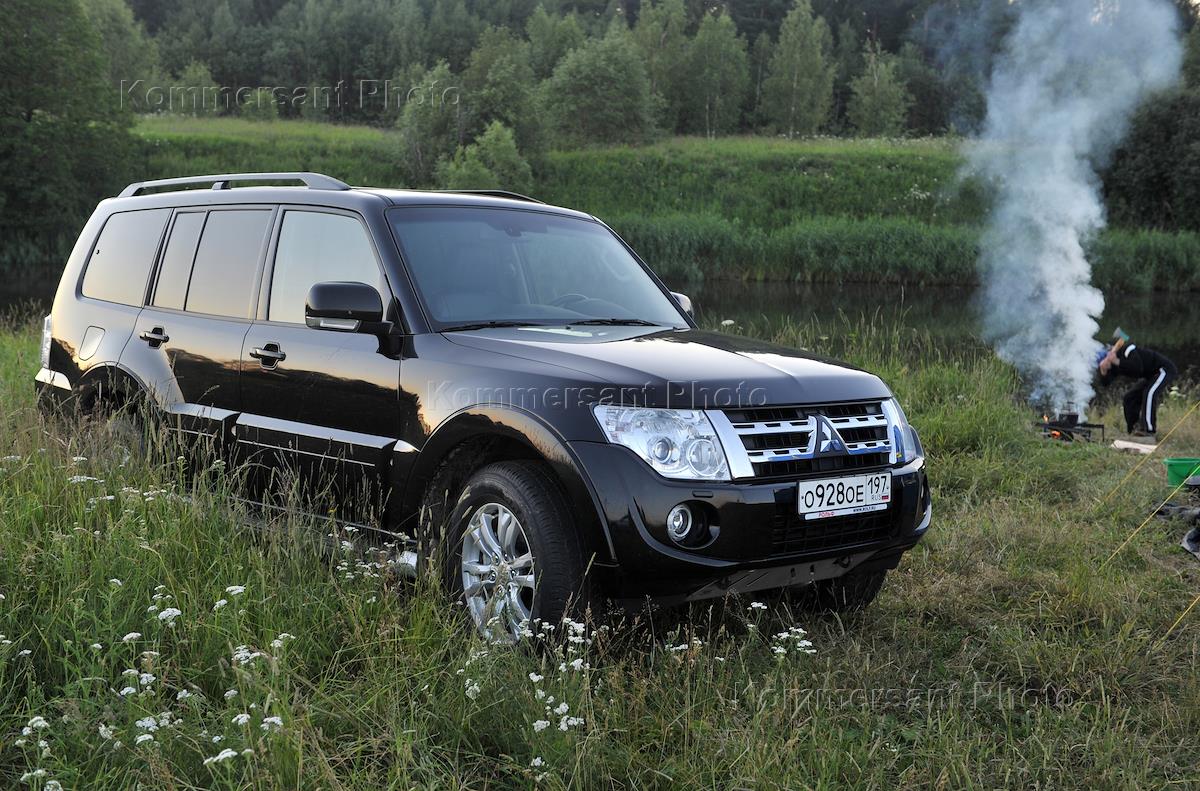 Mitsubishi Pajero IV