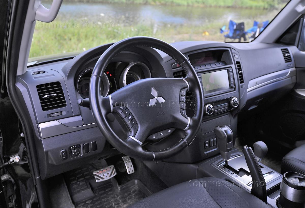 4llc mitsubishi pajero что означает