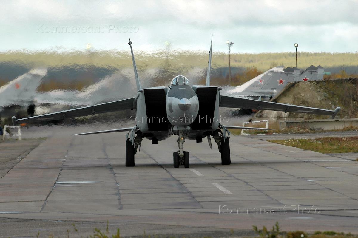 фотография аэродрома мончегорск. мончегорск аэродром военный. мончегорск аэропорт. мончегорск аэропорт. мончегорск аэропорт.