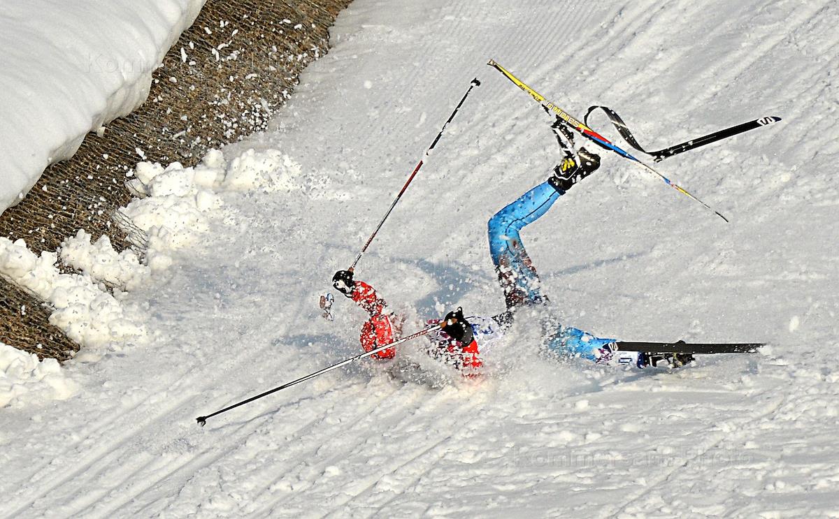 Упавший лыжник. Лыжник упал. Травмы на горных лыжах. Падение горнолыжника. Травмы в горнолыжном спорте.