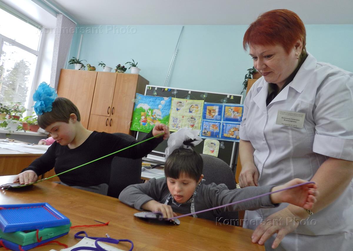 Школа интернат 1 старая купавна. Детские закрытые учреждения. Детские закрытые учреждения. Учреждения для несовершеннолетних. Детские закрытые учреждения.