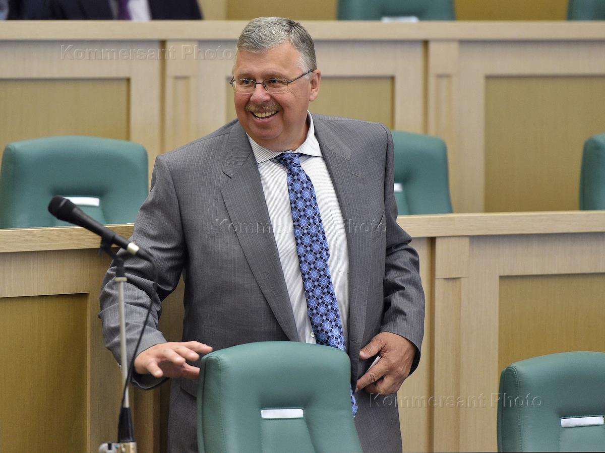 под руководством директора. росстандарт дагестан директор. атемарская средняя школа. женские политические организации дагестана. департамент ветеринарии.