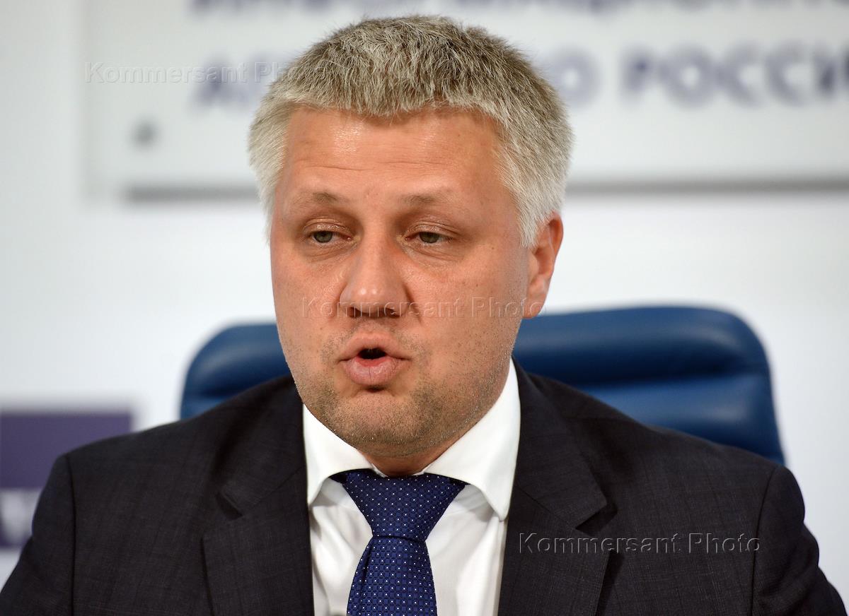 Черноморнефтегаз генеральный директор кузнецов. Руководитель государственного унитарного предприятия. Руководитель государственного унитарного предприятия. Генеральный директор фгуп кжд. Руководитель государственного унитарного предприятия.