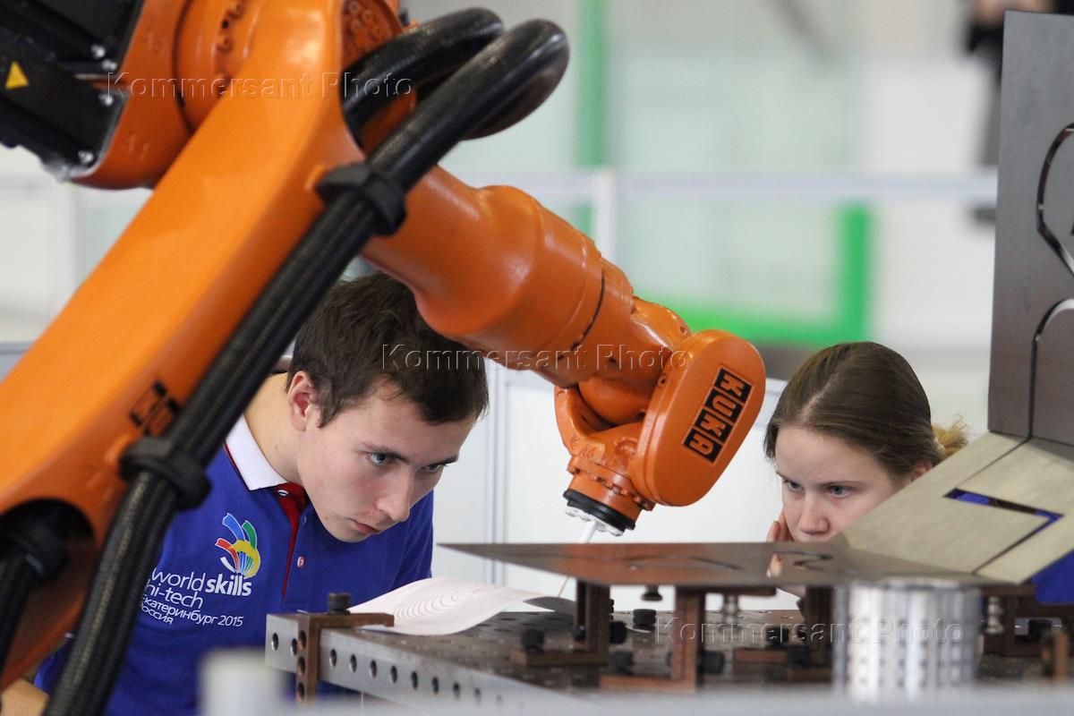 работники сквозных профессий. работники сквозных профессий. роботизированная сварка ворлдскиллс. отрасли профессий. чемпионат в сфере высокотехнологичных профессий it-сектора.