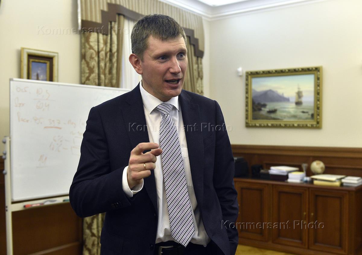 министр правительства москвы руководитель департамента