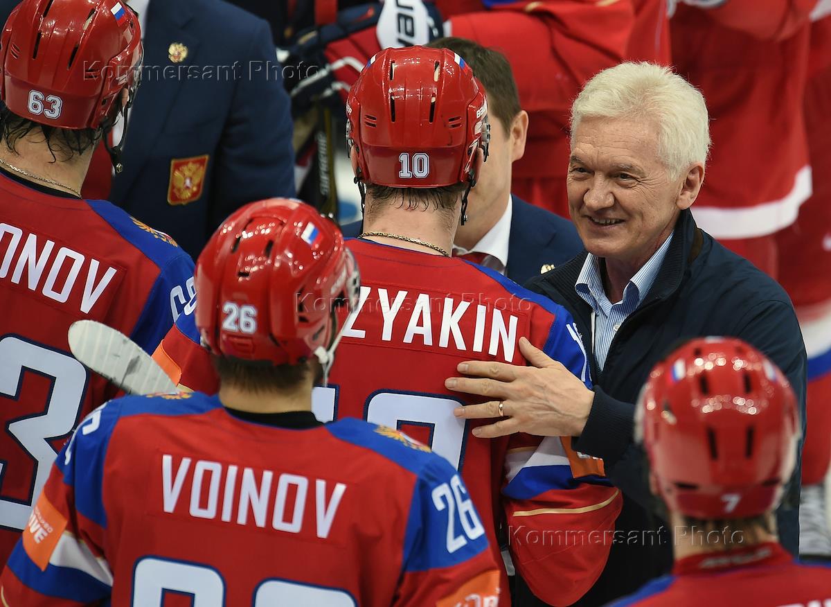Хоккей матч 3 место. Тренер сборной Швейцарии по хоккею 2021. Главный тренер хоккея России.