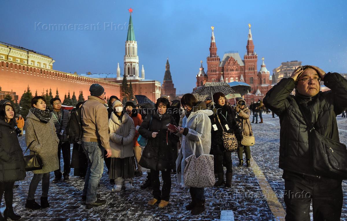 Въездной туризм. Въездной туризм в России. Въездной туризм иностранцев. Москва в ноябре фото туристов.