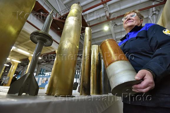 Пороховой завод сегодня. Пермский пороховой завод цех. Алексинский пороховой завод. Пороховой завод Пермь продукция. Предприятия производящие порох.