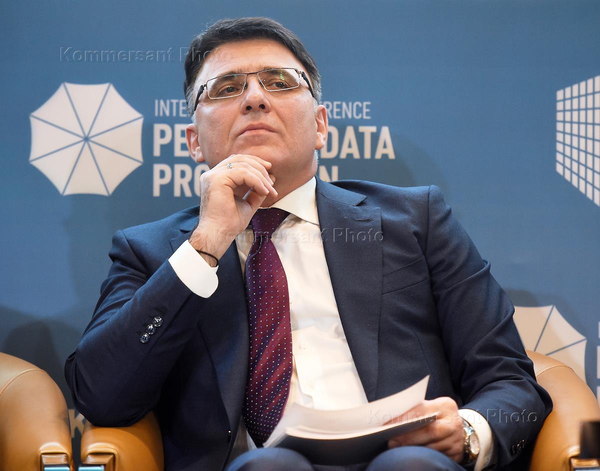 глава роскомнадзора александр жаров. александр жаров роскомнадзор. жаров ркн. глава «газпром-медиа» александр жаров. жаров газпром медиа.