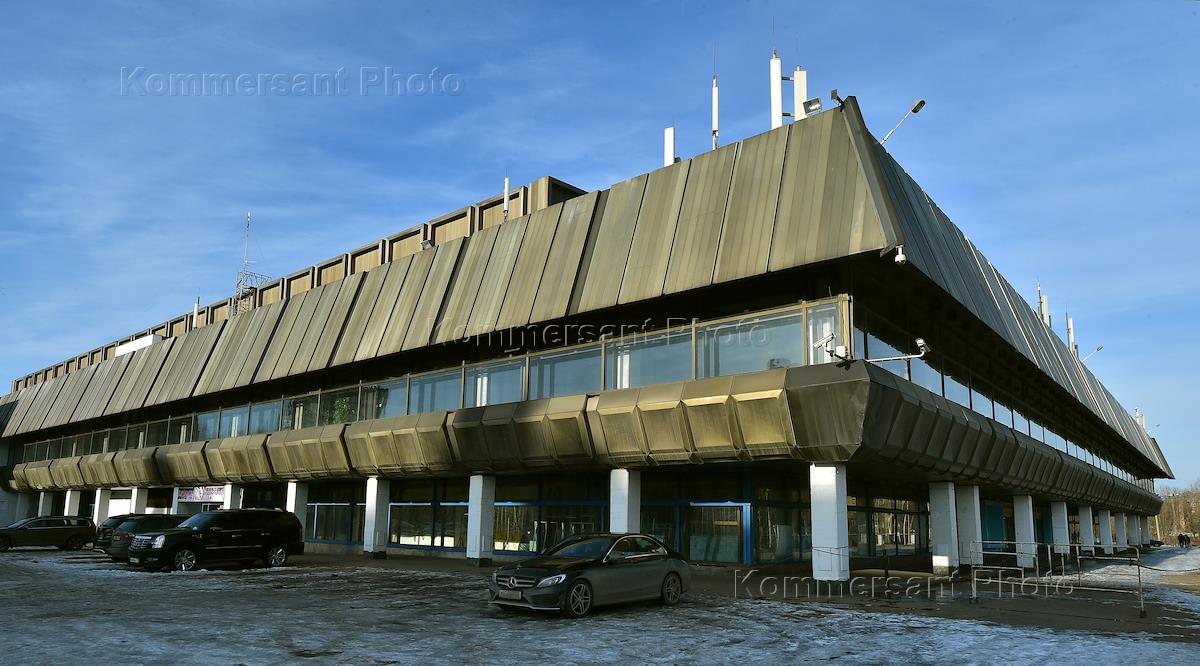 Советов москва советов москва. Дворец Крылья советов Москва. Хоккейный стадион Крылья советов Москва. Универсальный дворец спорта «Крылья советов». Ледовый дворец Крылья советов.