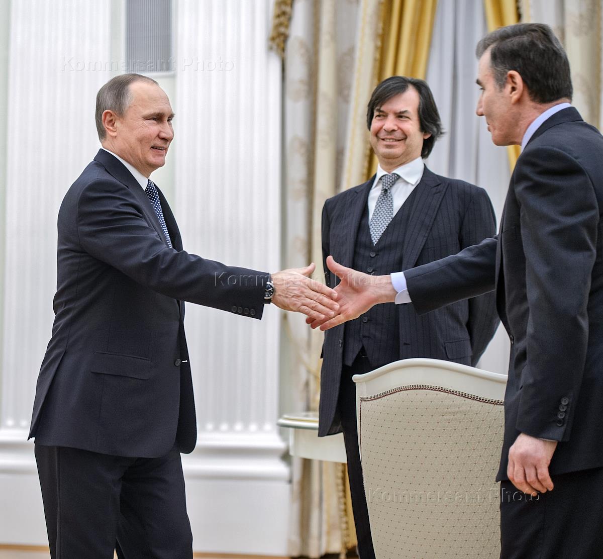 Произошли переговоры. Произошли переговоры. Российско-украинские переговоры. Делегация украины на переговорах. Российско-украинские переговоры.