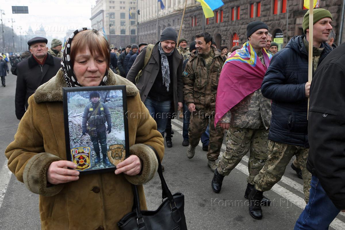 Крым после майдана. Через год после Майдана. Наказали снайпершу на Украине. Плачет Одесса мама слушать а после Майдана.