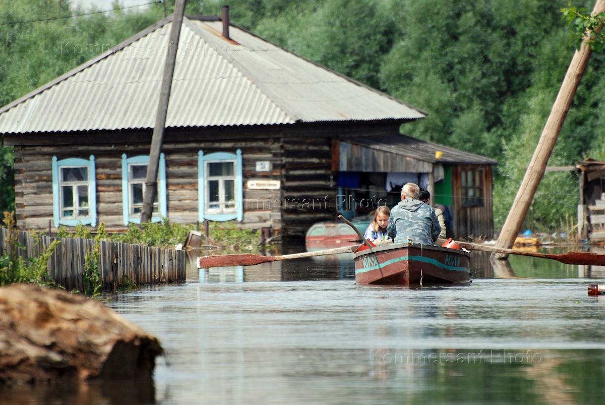 Наводнение в красноярском крае. Село Ермаковское Красноярского края. Ворогово Красноярский край наводнение. Ворогово Красноярский край Туруханский район. Река Кебеж Ермаковский район.