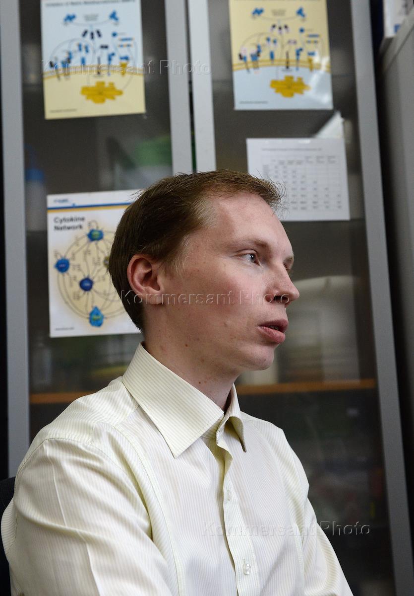 ведущий научный сотрудник лаборатории