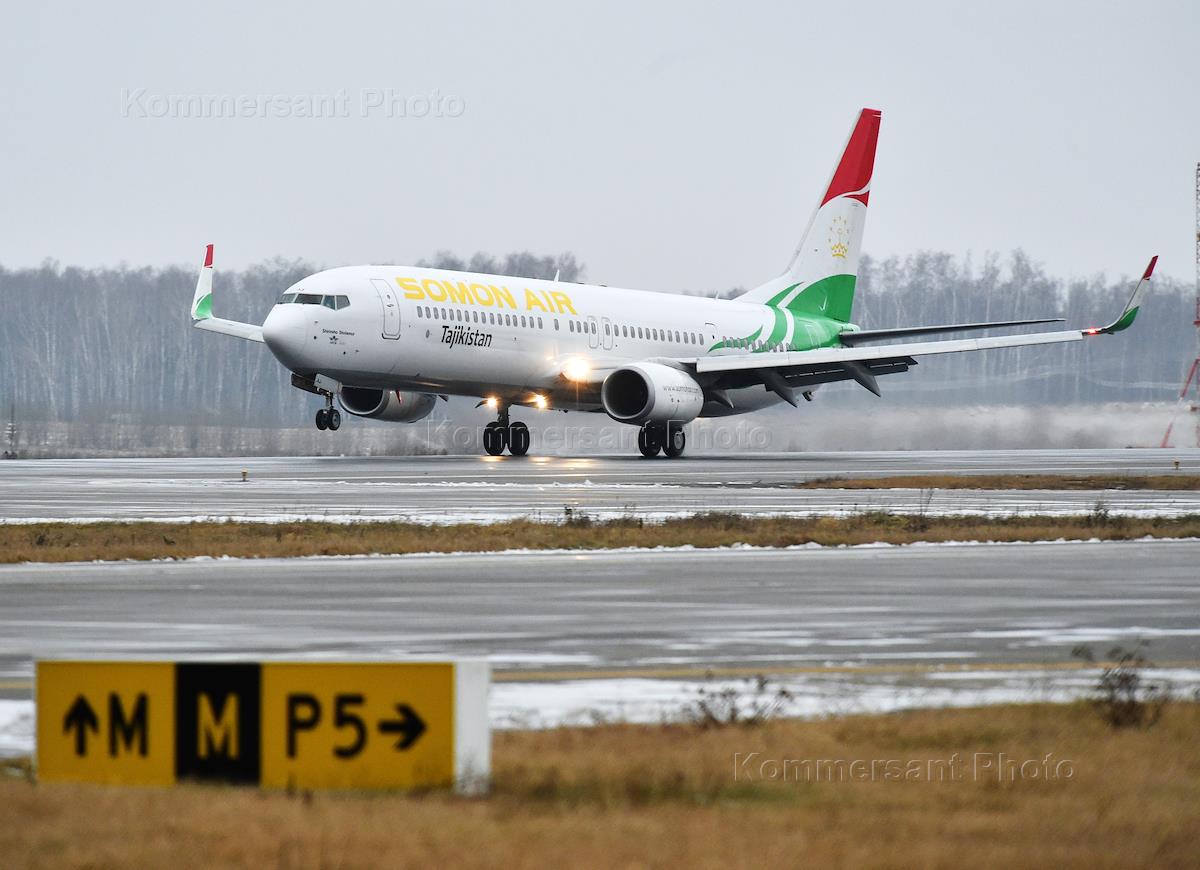 Рейс худжанд. Самолет Somon Air из Таджикистана. Рейс сомон Эйр Душанбе Санкт Петербург. Таджикские авиалинии. Москва Худжанд самолет.